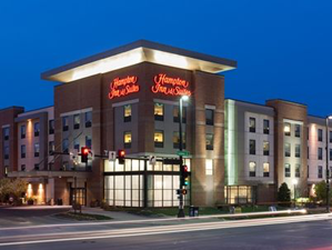 Hampton Inn & Suites