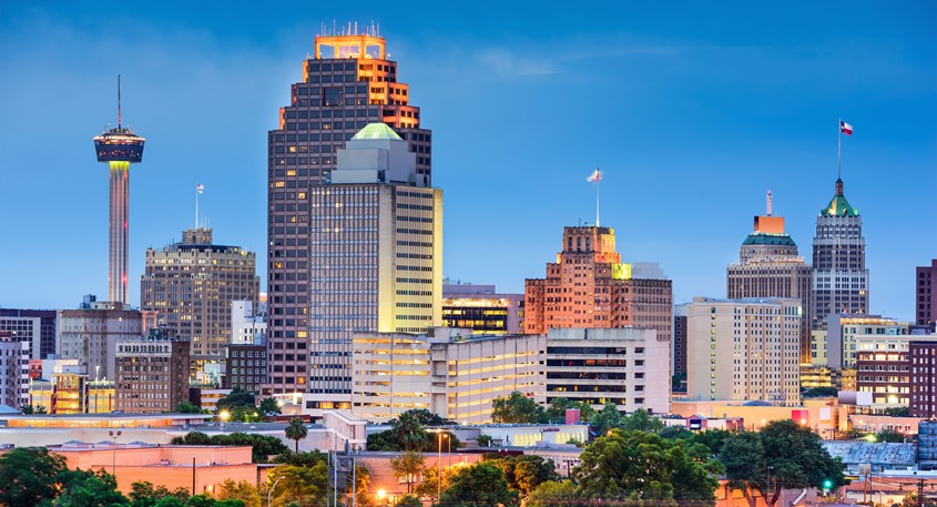 sanantonio-dest-skyline-111506758